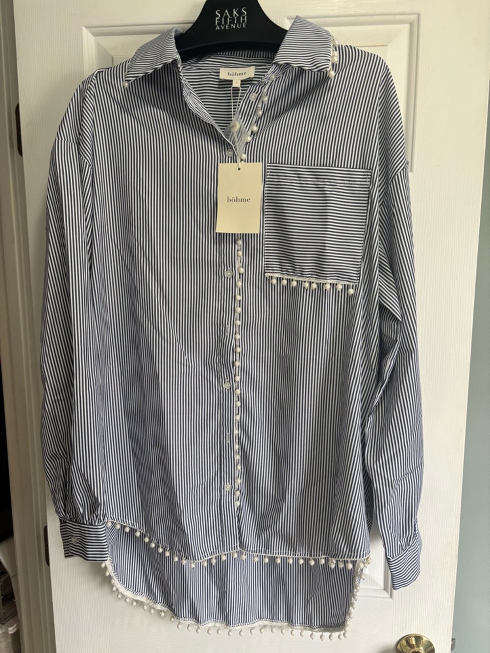 💙NWT ‘BOHME’ STRIPE BLOUSE WITH CUTE PEARL DETAIL~SIZE LARGE